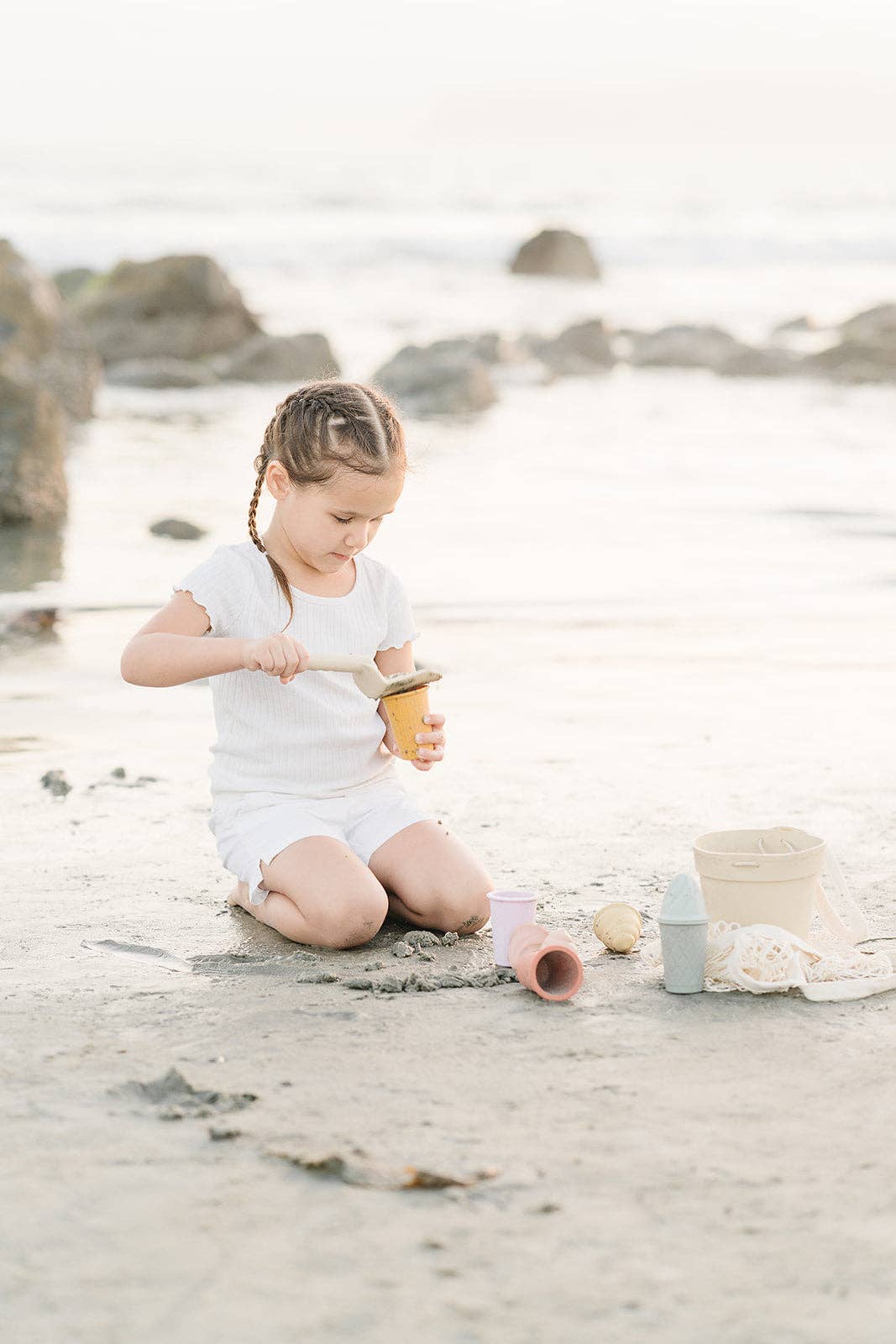 Marlowe & Co - Classic Retro Silicone Ice Cream Beach Set