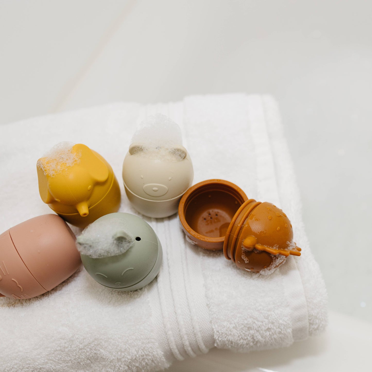 Marlowe & Co - Animal Mold Free Silicone Bath Toy Set