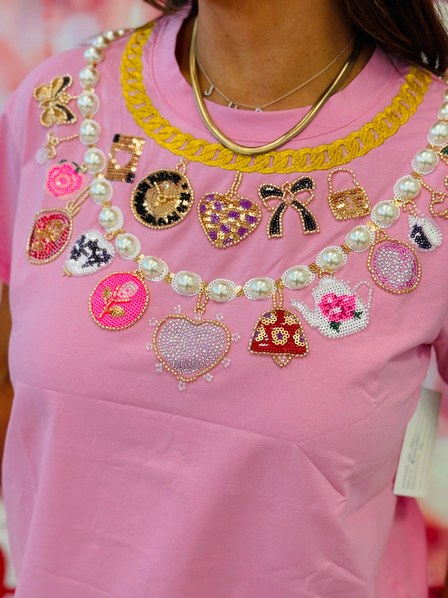 Queen of Sparkles Kids Hot Pink Pearl & Chain VDay Charm Necklace Tee