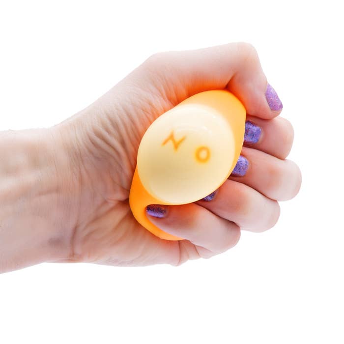 Toysmith - Toysmith Squeezy Fortune Ball