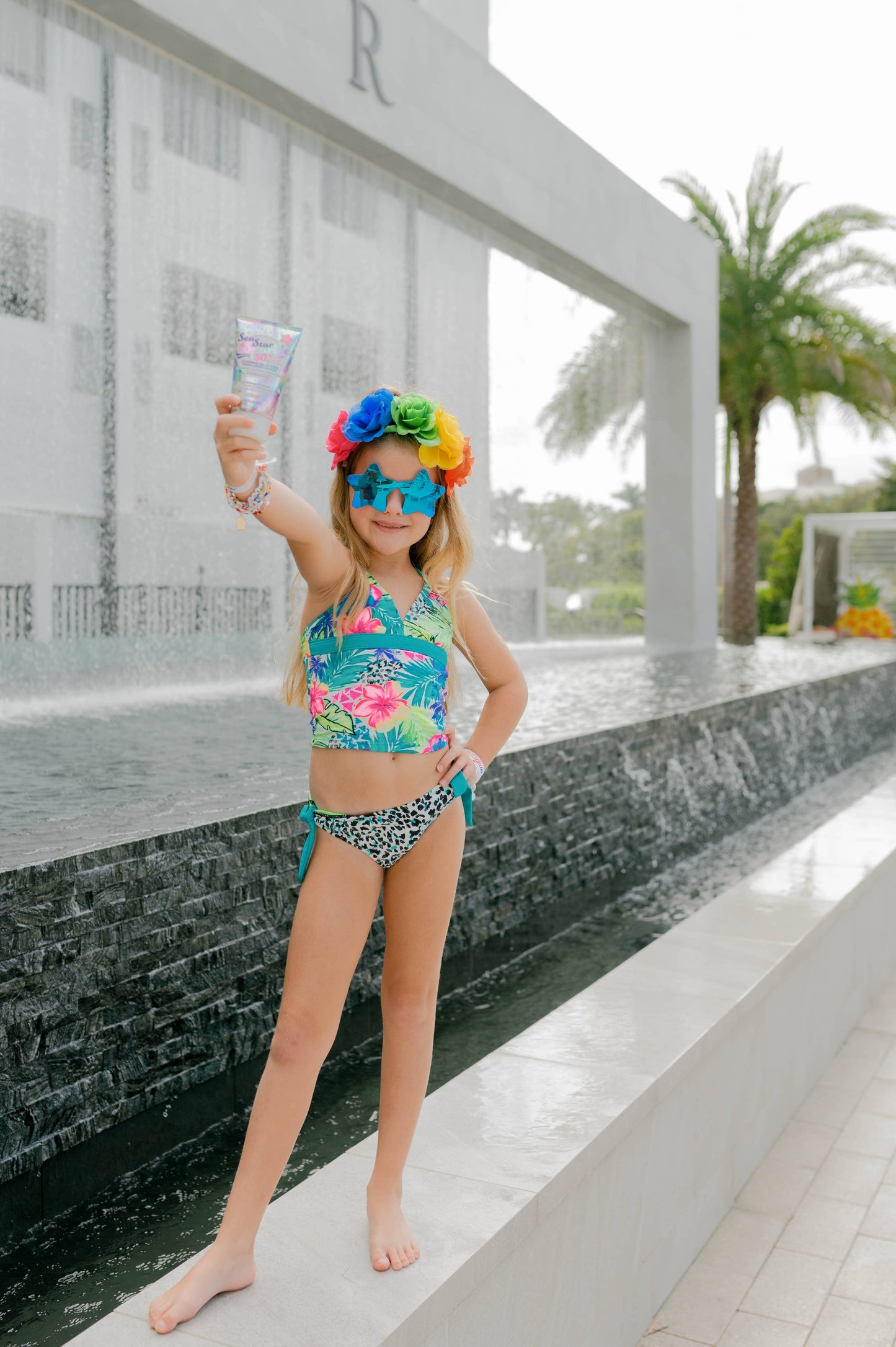 Sunshine & Glitter - Sea Star Sparkle Cosmic Stardust SPF 50 Glitter Sunscreen