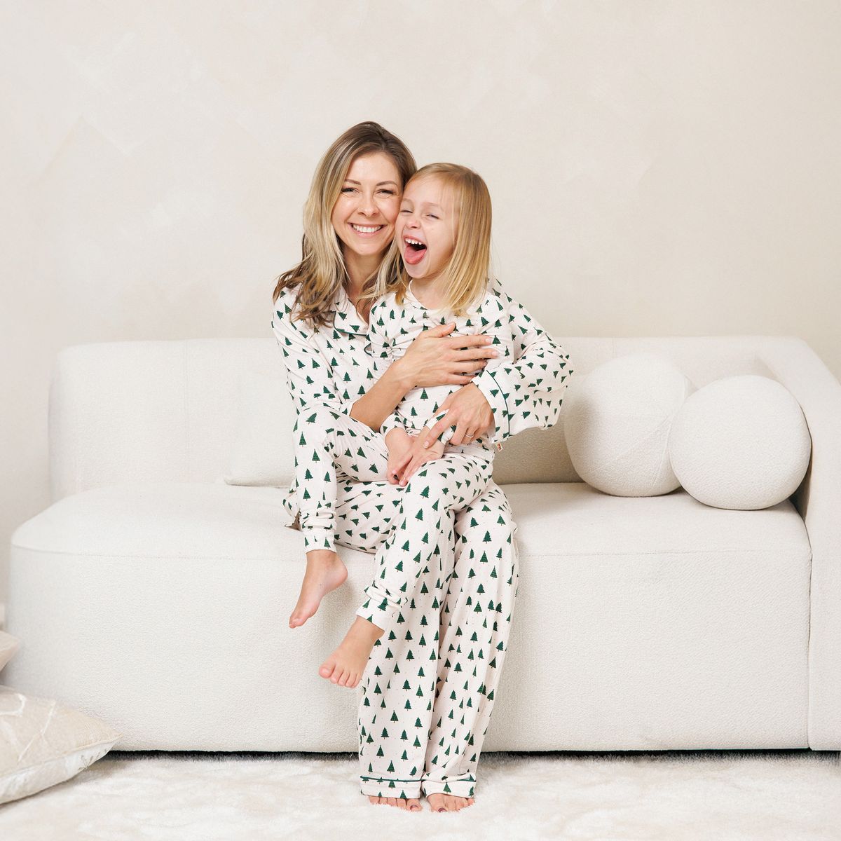 Petite Hailey Bamboo LS Printed PJs Set Tree