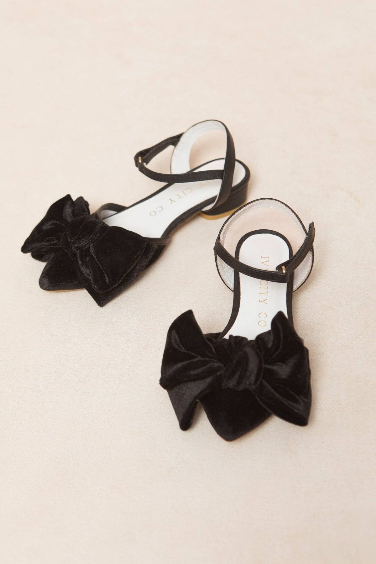 Ivy City Co - Mini Eloise Bow Heel in Black