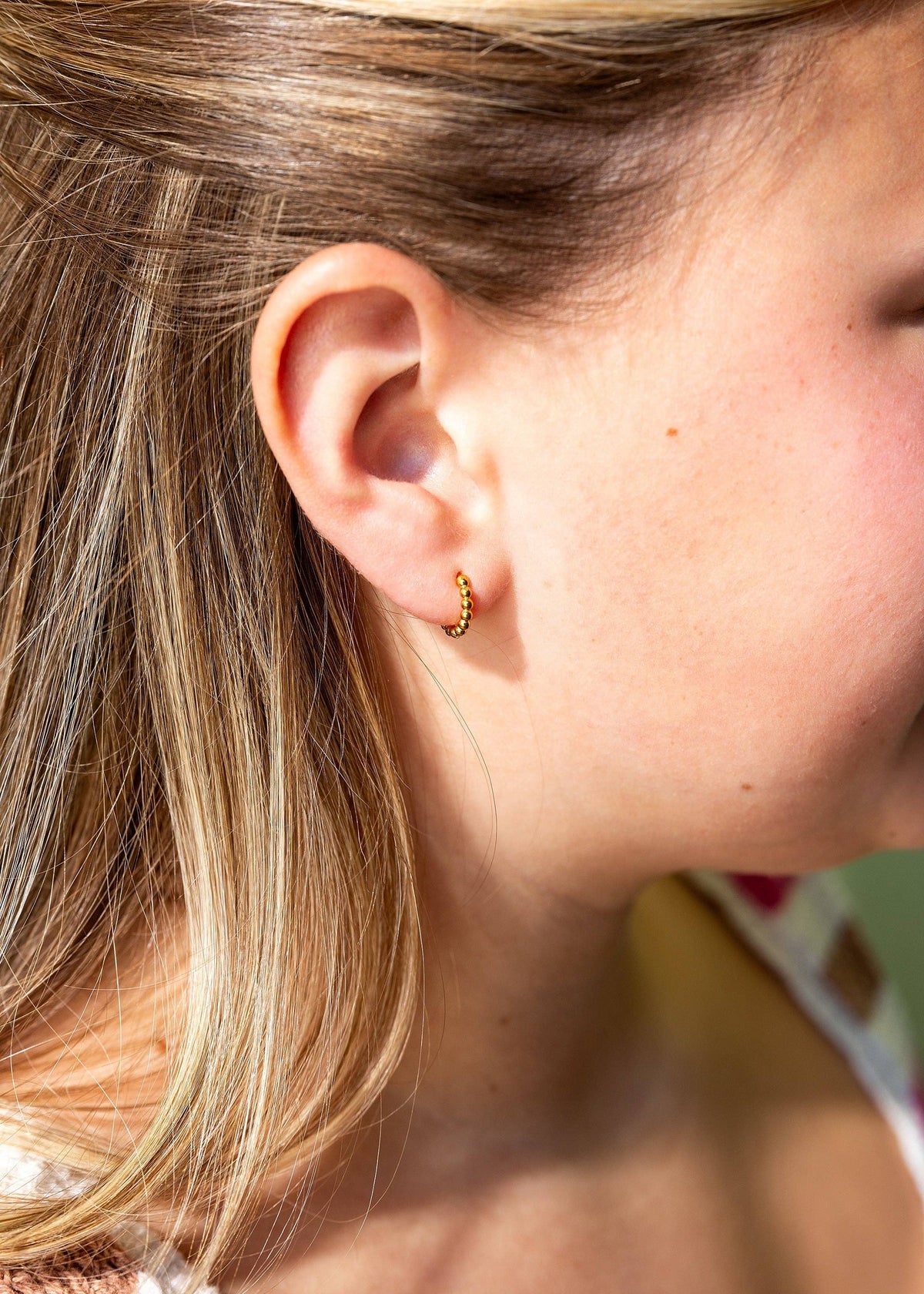 Pierced Co - Tiny Dot Huggies