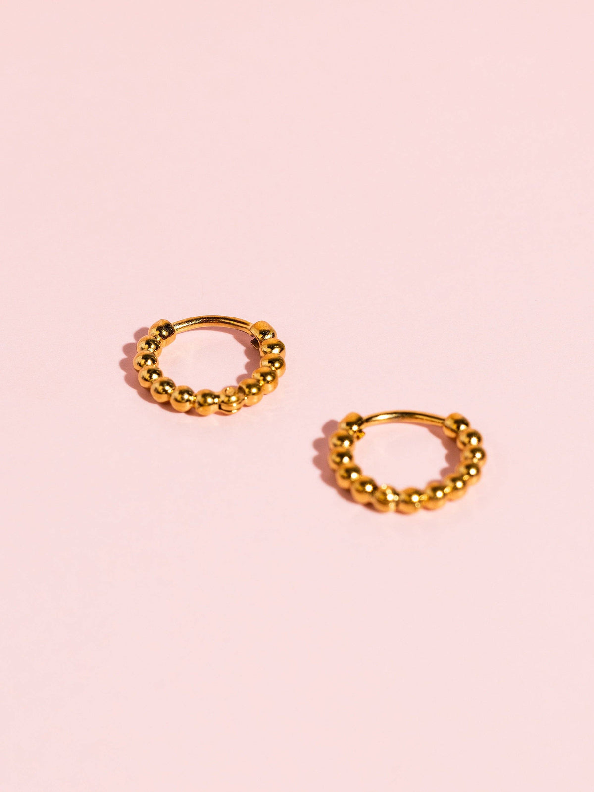 Pierced Co - Tiny Dot Huggies