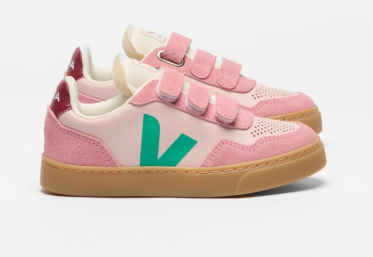 Veja Small V-90 OT Petale Mary Tag