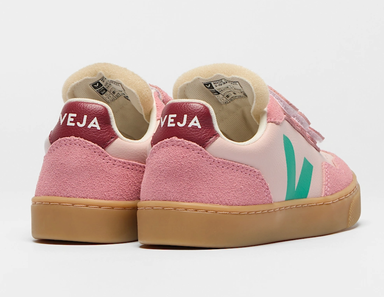 Veja Small V-90 OT Petale Mary Tag