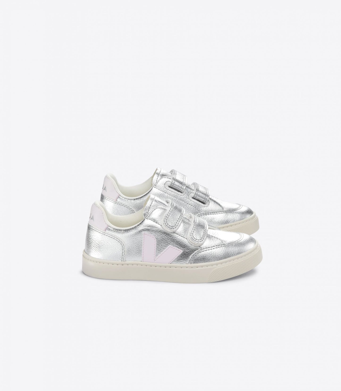 Veja V-12 Chromefree Leather in Silver Lassi