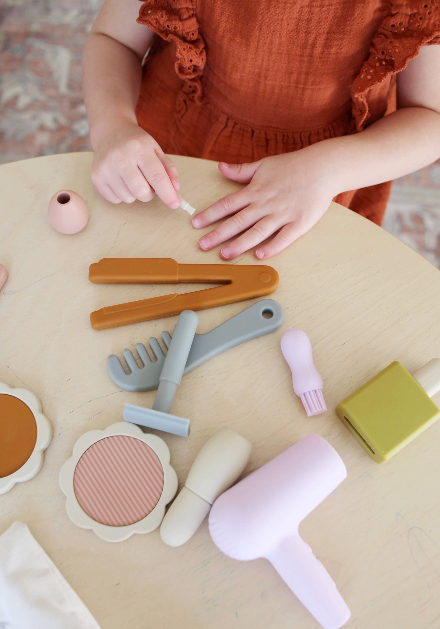 Marlowe & Co - Silicone Hair and Makeup Playset