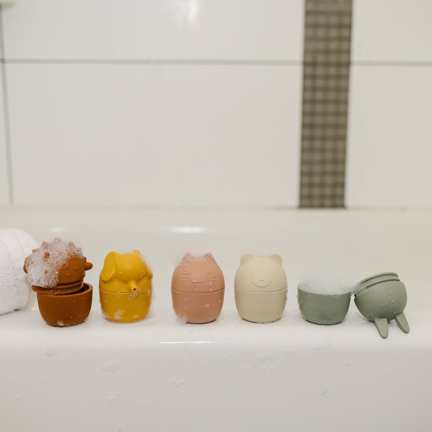 Marlowe & Co - Animal Mold Free Silicone Bath Toy Set