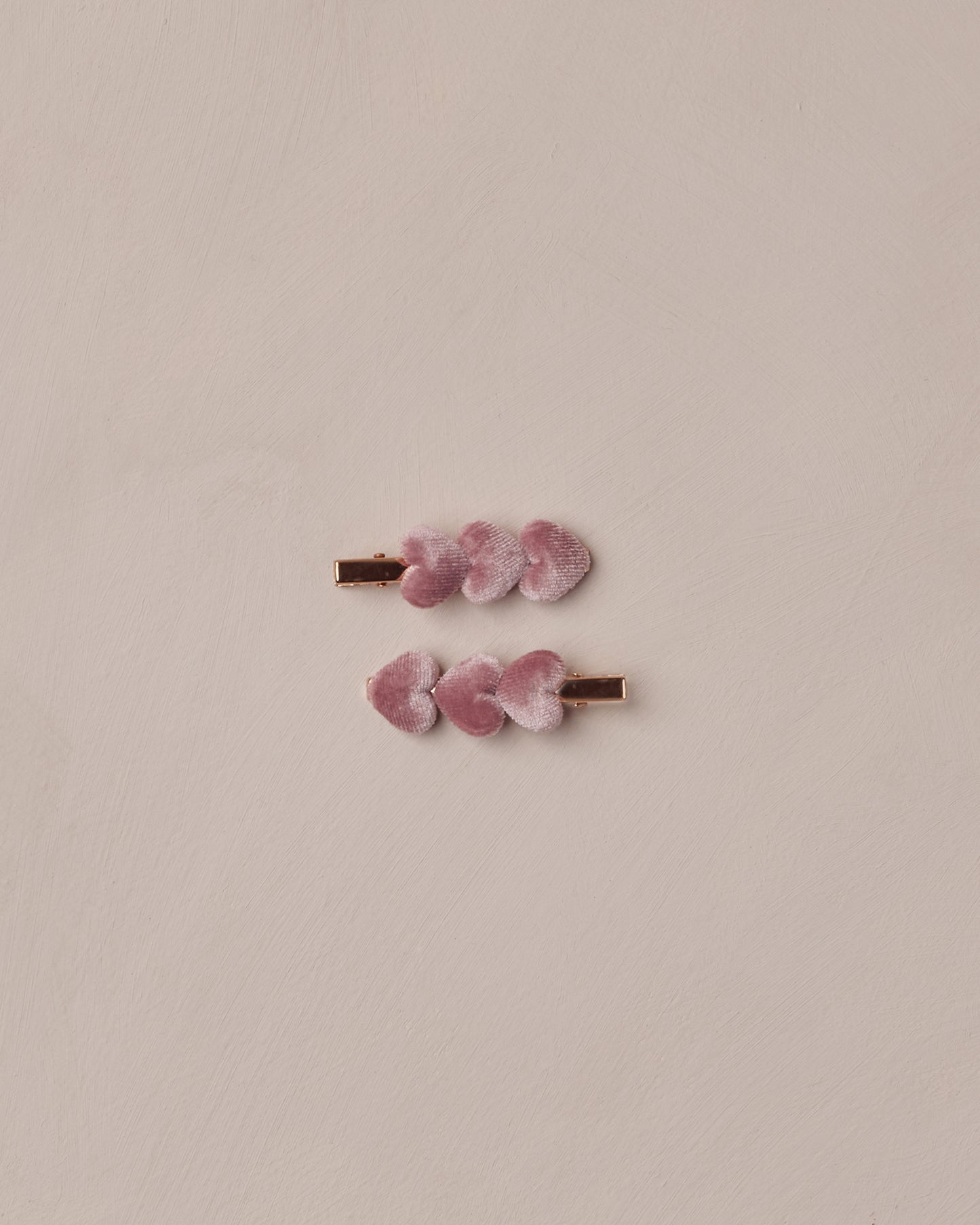 Noralee Velvet Heart Clips Raspberry